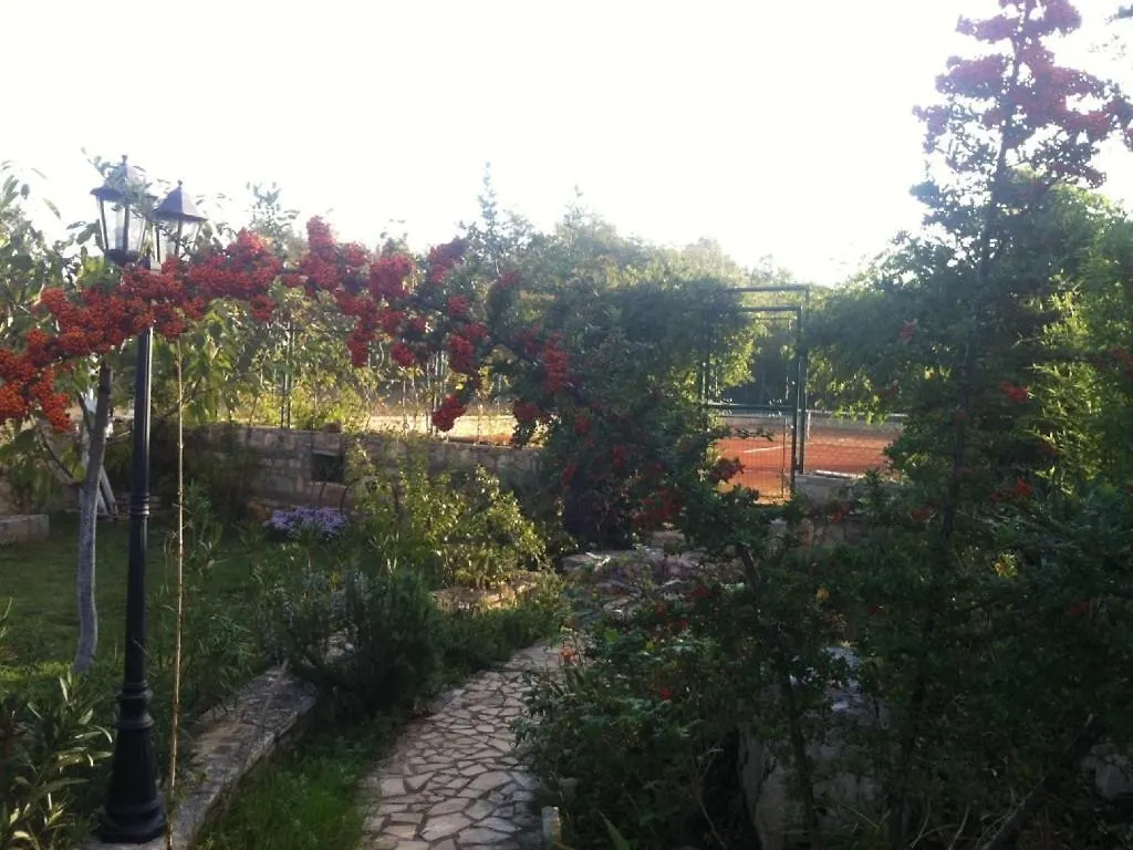 Holiday home Villa In Funtana With Private Tenniscourt