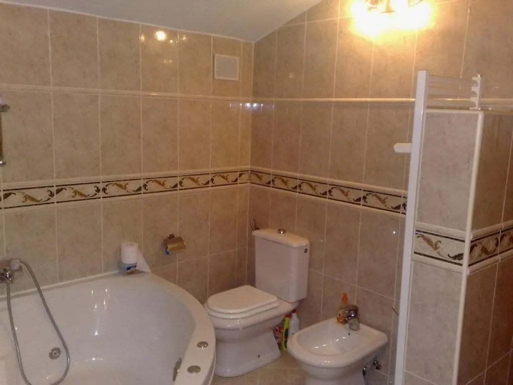 Villa In Funtana With Private Tenniscourt